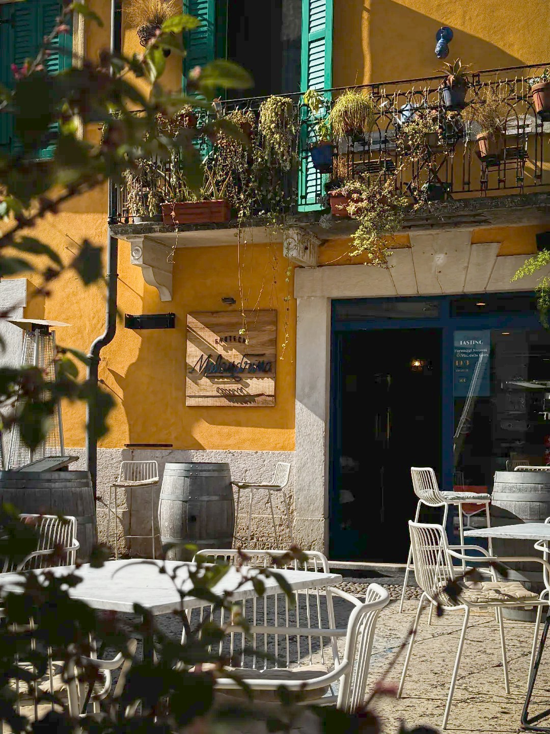 enoteca malandrina esterni 1 emanuele secco food writer copywriter scrittore portfolio